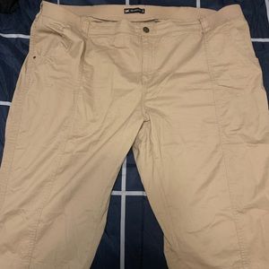 Lee Relaxed Fit Capri Pants